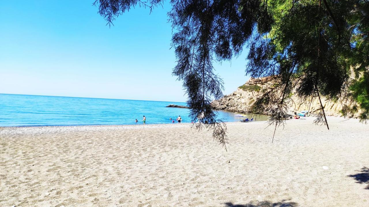 Blue Paradise Ierápetra Buitenkant foto